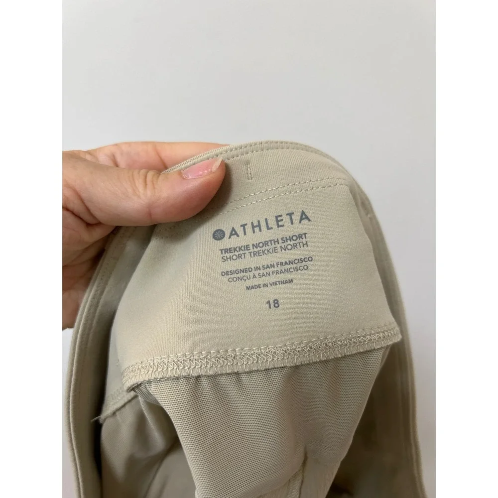 Athleta Trekkie North Short 18 Khaki Tan Hiking Outdoor Trail Travel Shorts